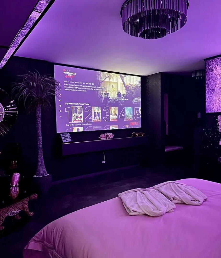 Apartment Love Room Secret-Private Jacuzzi Spa & Cinema Bucuresti Voluntari Romania