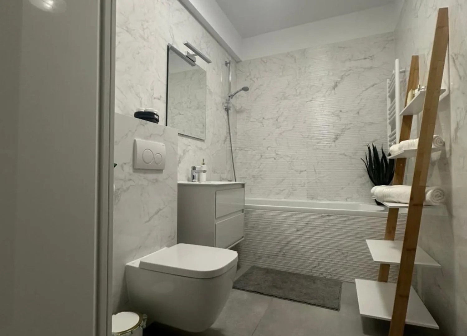 Love Room Secret-Private Jacuzzi Spa & Cinema Bucuresti Voluntari